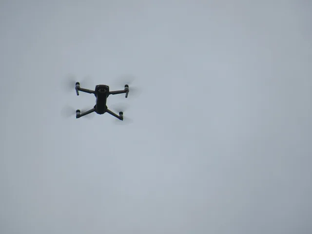 Fotografia aérea de drone para mapeamento de taludes